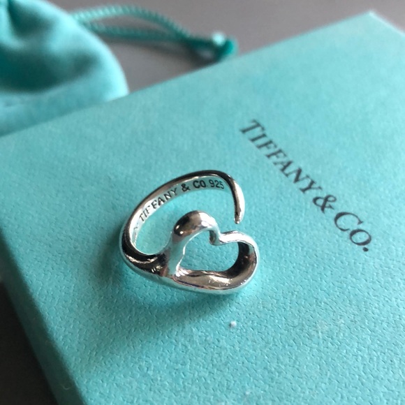 Tiffany & Co. - Picture 3 of 3